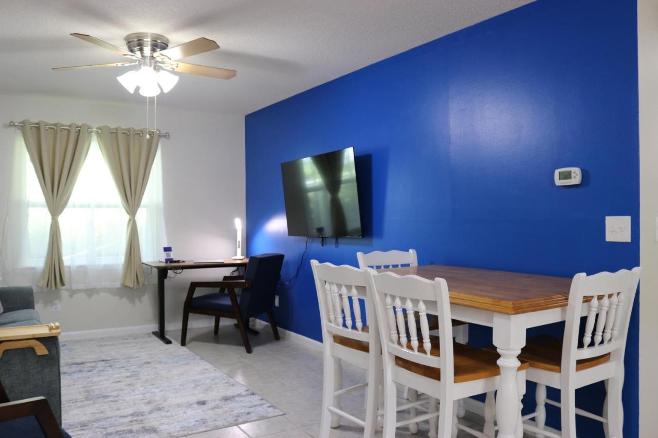 Hidden Sapphire-Apartment With Kitchen And Laundry Lakeland Eksteriør billede
